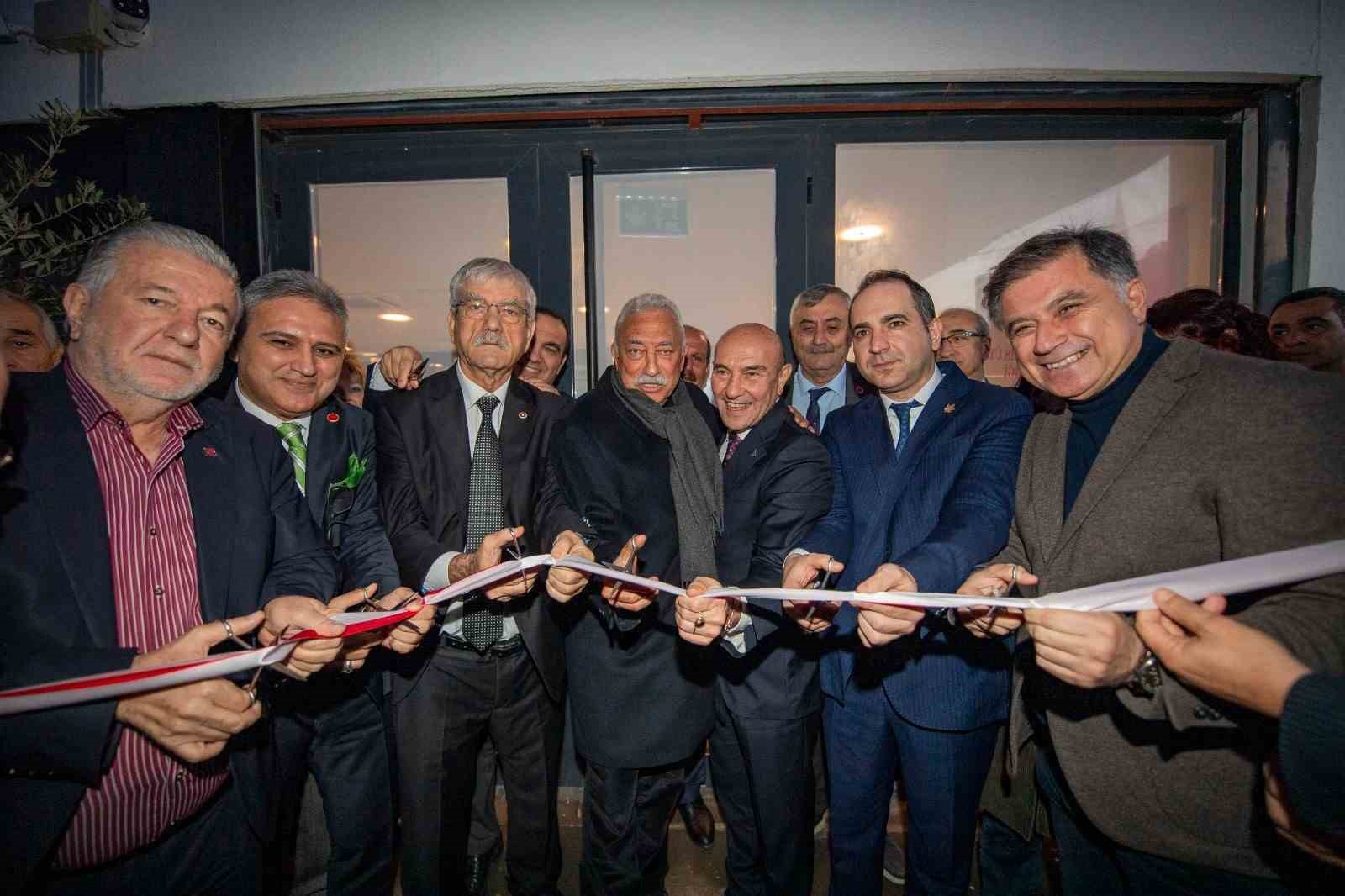 Tunç Soyer Türkiye Belediye Meclis Üyeleri Birliği Lokali'nin açılışını yaptı