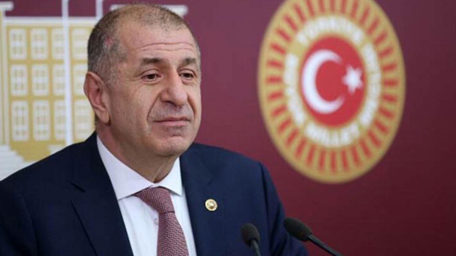 Zafer Partisi Genel Başkanı Ümit Özdağ Türkiye içeriden de hançerleniyor